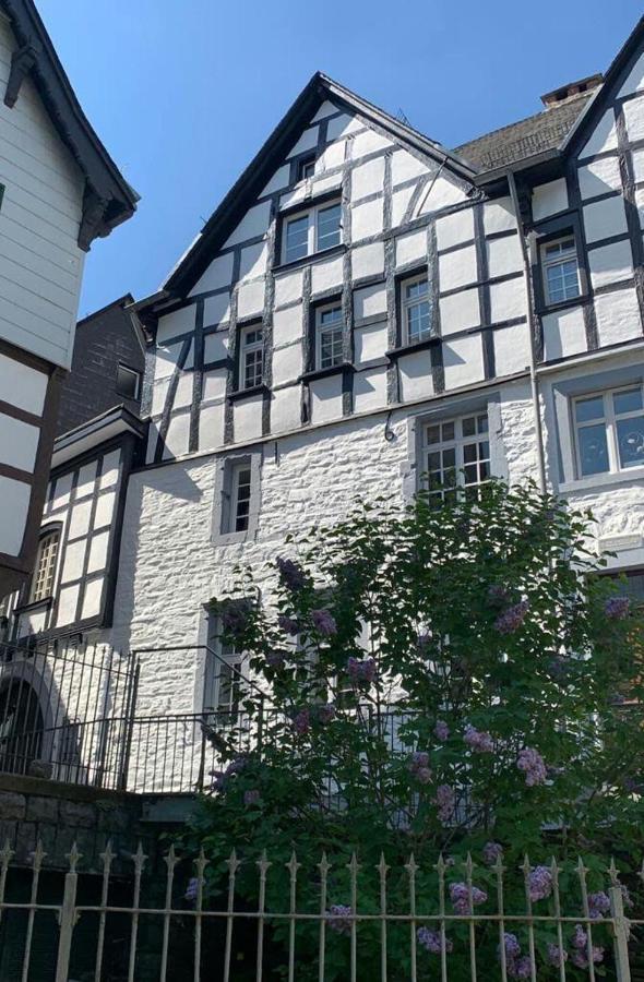 Manoir -1654- Historisch Schlafen In Monschaus Altstadt 외부 사진