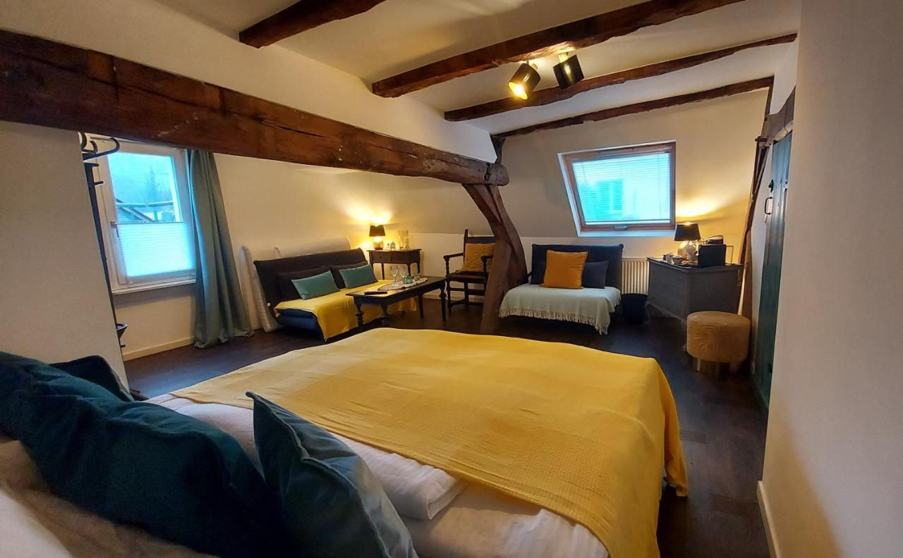 Manoir -1654- Historisch Schlafen In Monschaus Altstadt 객실 사진